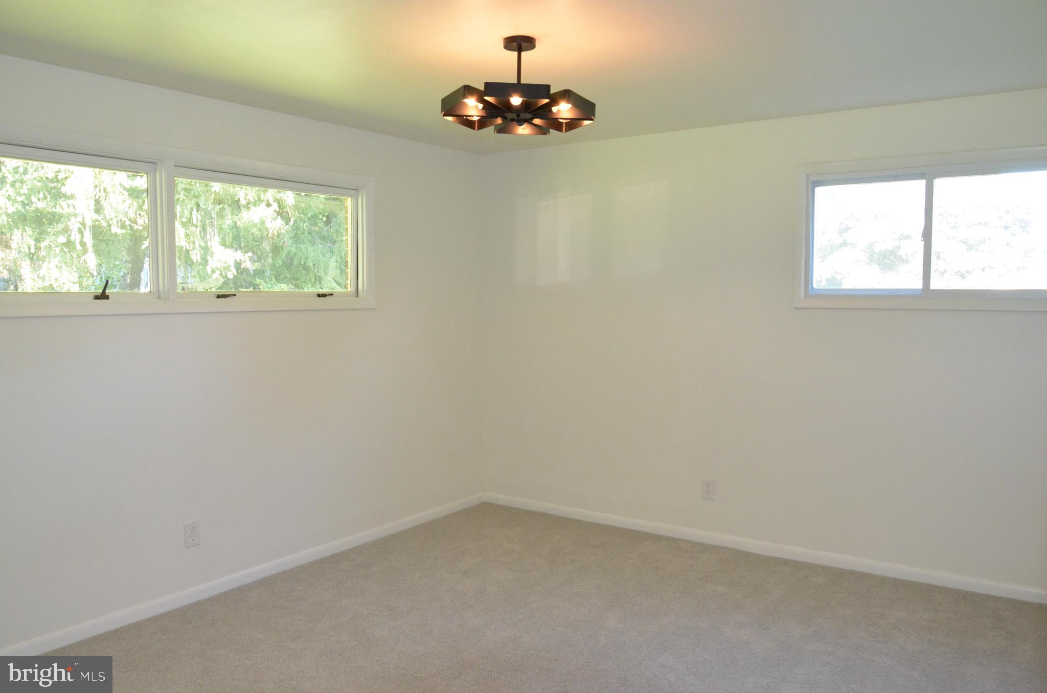 6620 Conway Road Harrisburg, PA 17111 - Photo 17 of 29 Master Bedroom on the main level