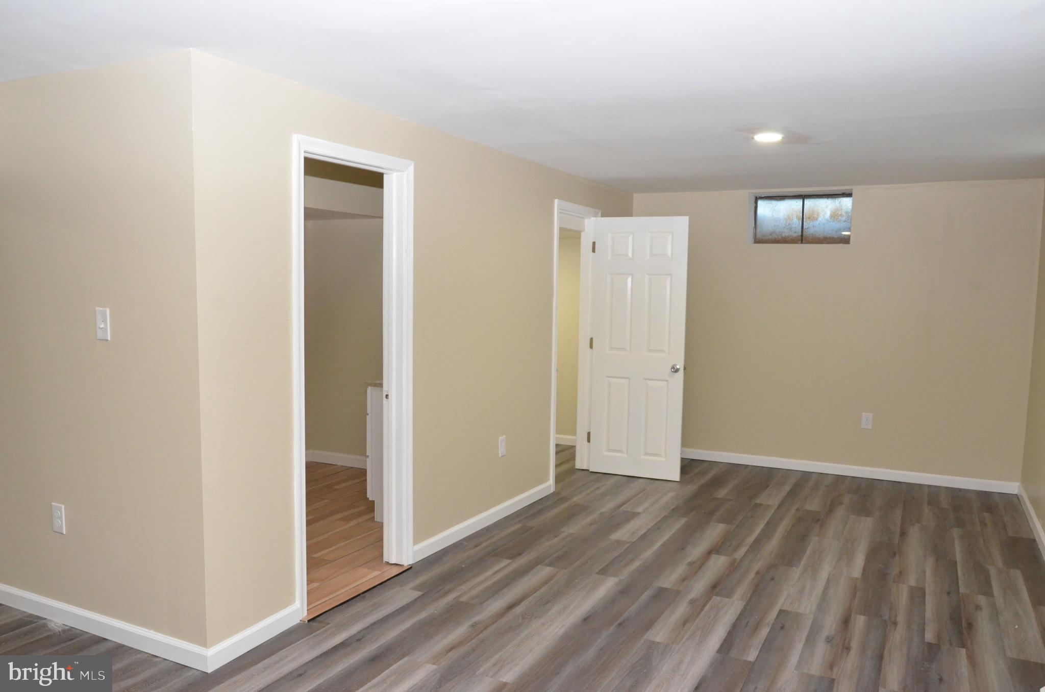 6620 Conway Road Harrisburg, PA 17111 - Photo 26 of 29 1/2 bath and closet in the lower level