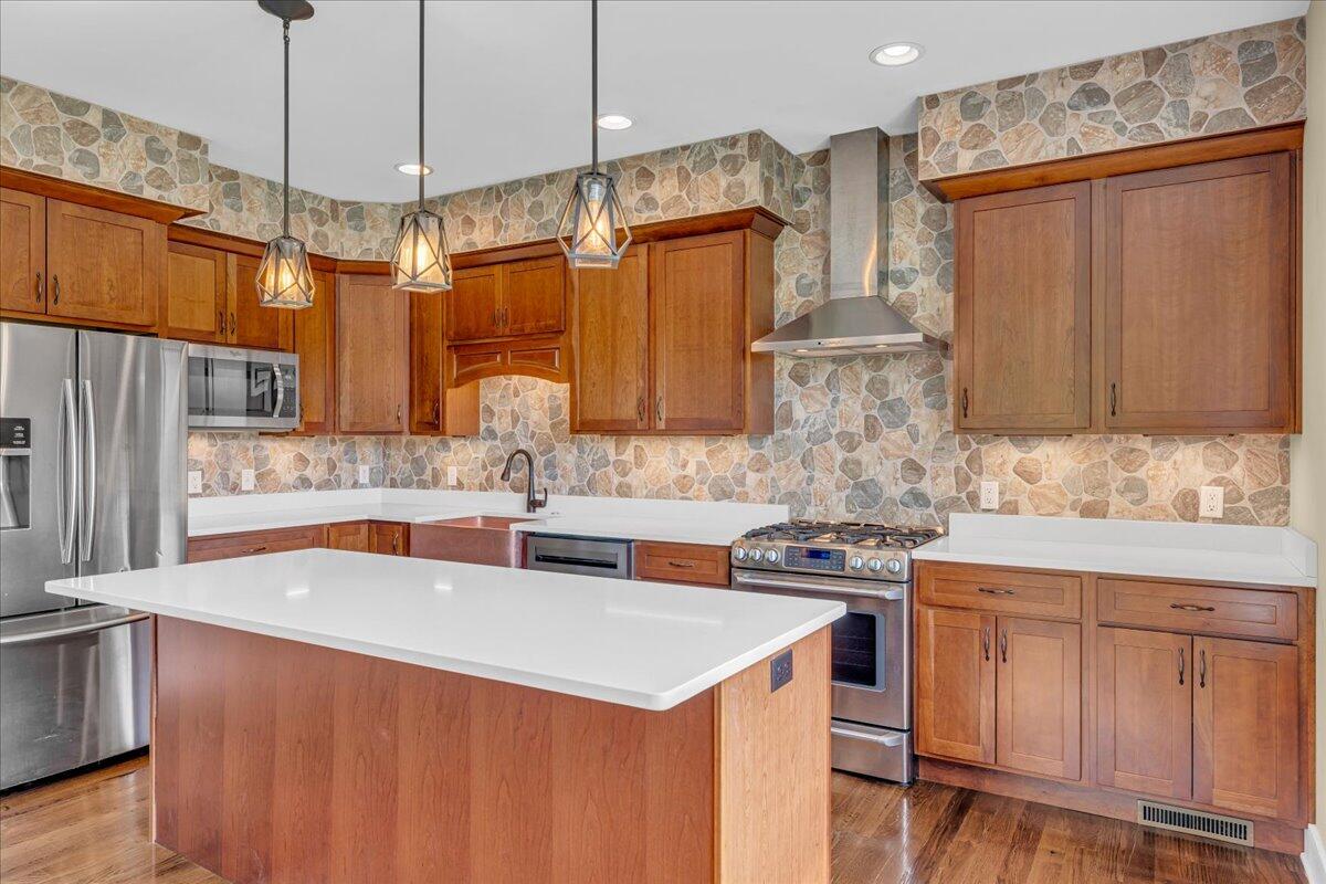 220 Bear Crawl Road, Unit RB 28 Jasper, TN 37347 - Photo 25 of 102 16-BOX02079