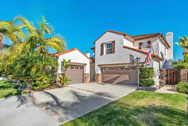 $1,299,900 | 561 Chesterfield Circle, San Marcos, CA 92069