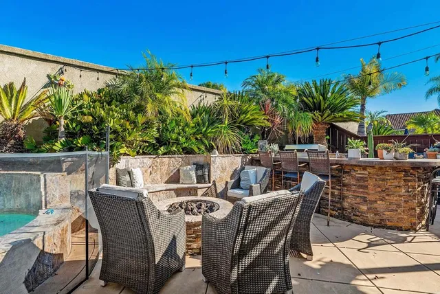 $1,294,900 | 561 Chesterfield Circle, San Marcos, CA 92069