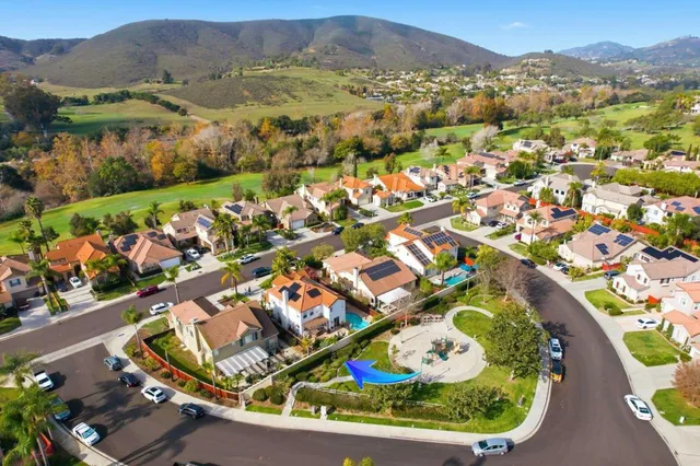 $1,294,900 | 561 Chesterfield Circle, San Marcos, CA 92069