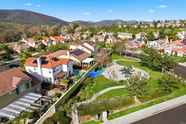 $1,294,900 | 561 Chesterfield Circle, San Marcos, CA 92069