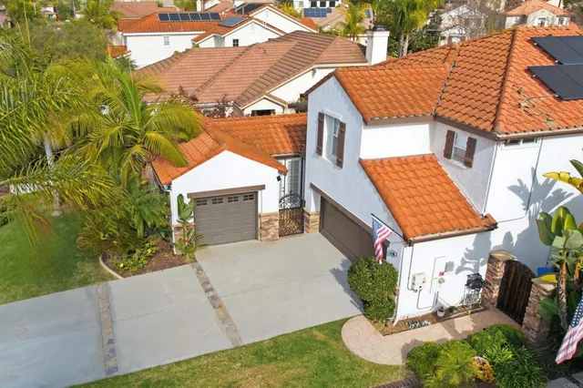 $1,294,900 | 561 Chesterfield Circle, San Marcos, CA 92069