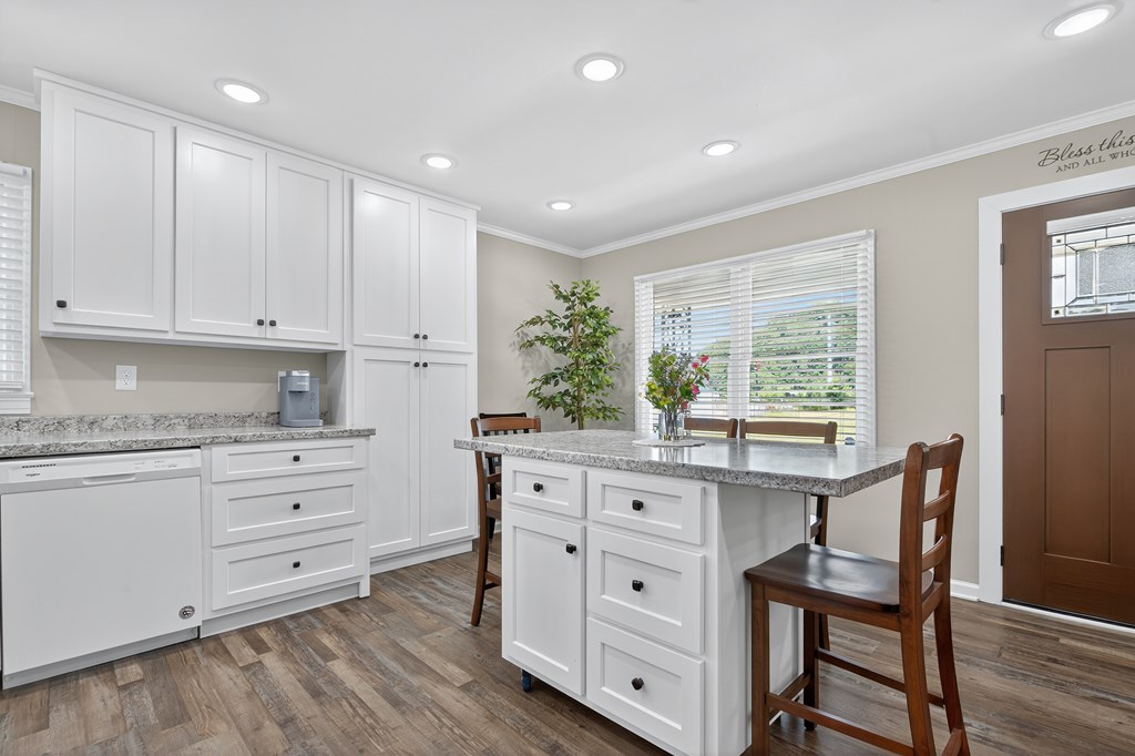 31 Willow Street East Ellijay, GA 30540 - Photo 6 of 20