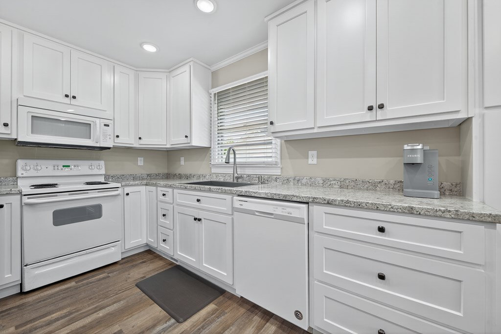 31 Willow Street East Ellijay, GA 30540 - Photo 8 of 20