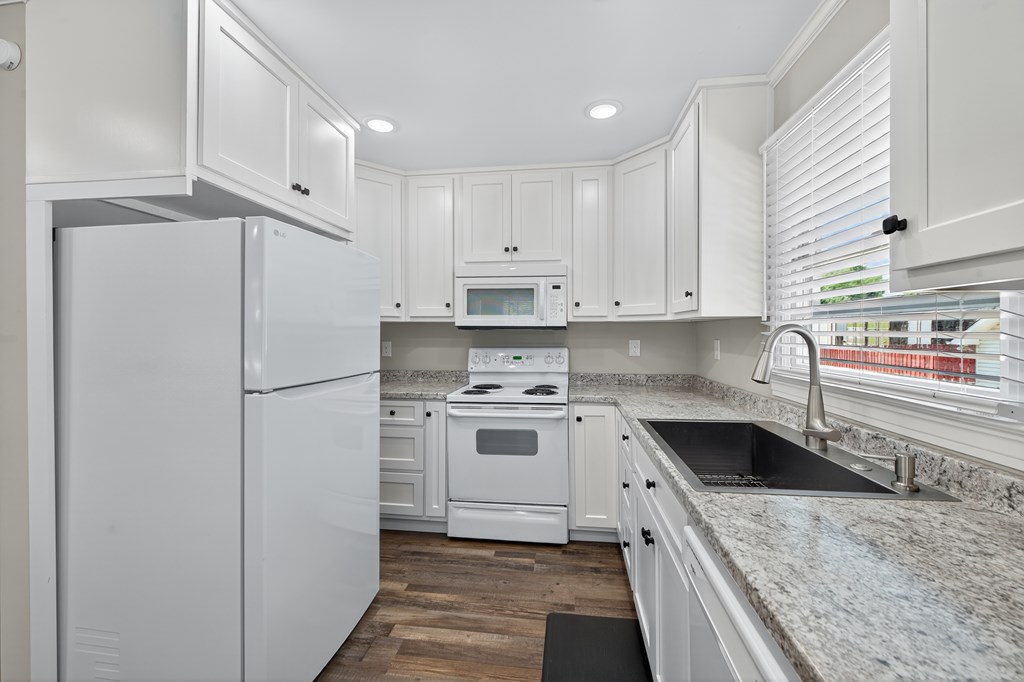 31 Willow Street East Ellijay, GA 30540 - Photo 10 of 20