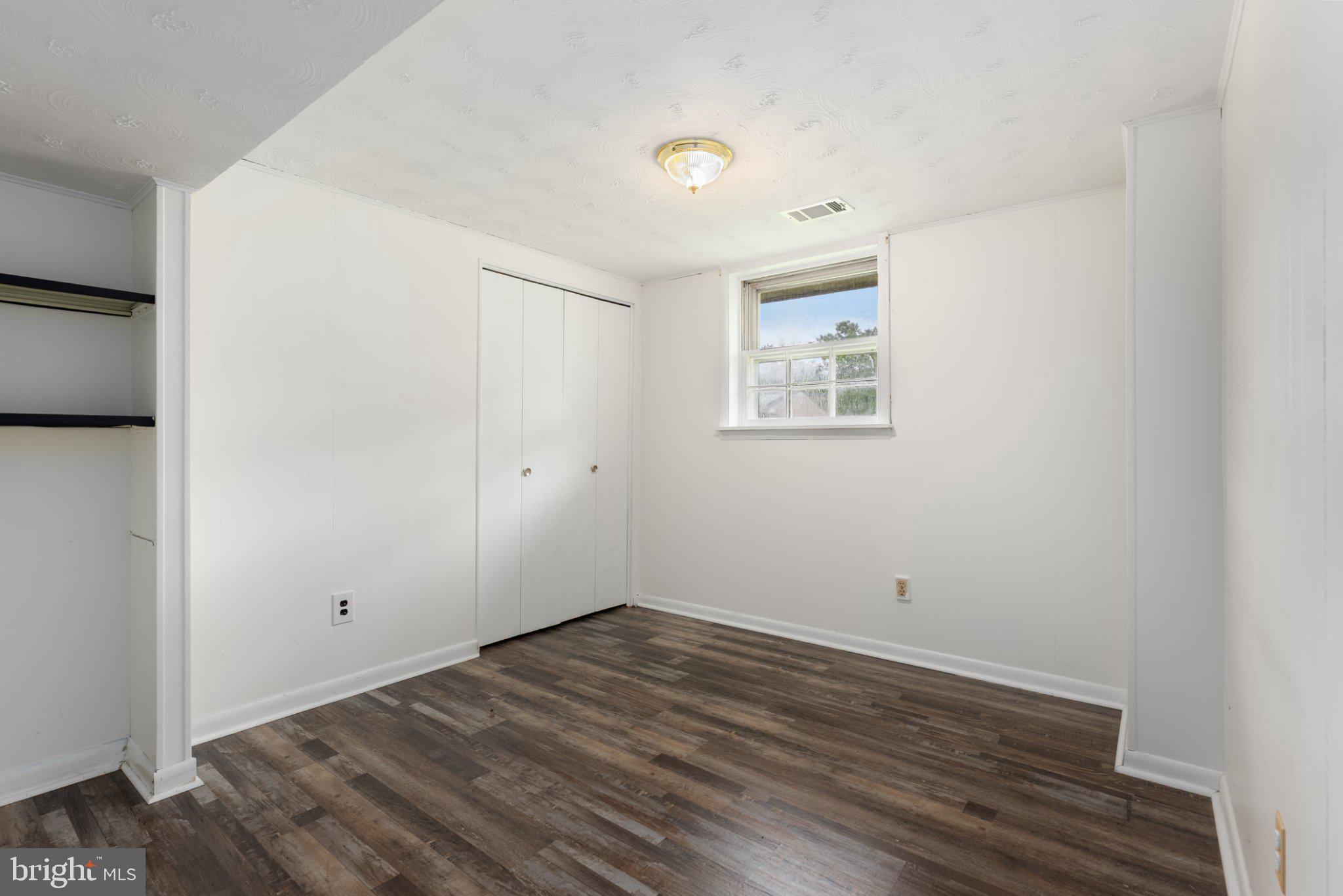 1107 Colony Ridge Road Odenton, MD 21113 - Photo 18 of 26 Bright and airy versatile space.