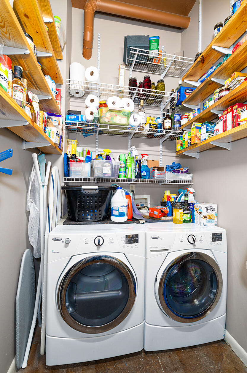 1301 Market Street, Unit 210 Chattanooga, TN 37402 - Photo 23 of 39 Laundry