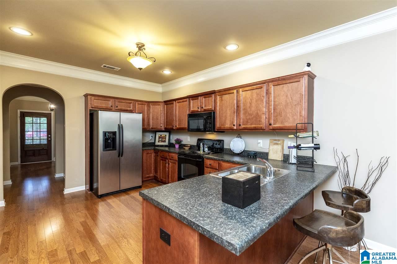 1226 Inverness Cove Way Birmingham, AL 35242 - Photo 7 of 32