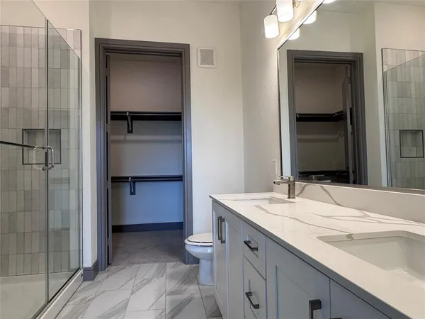 $2,250 | 2700 Old Denton Road, Unit 1030, Carrollton, TX 75007