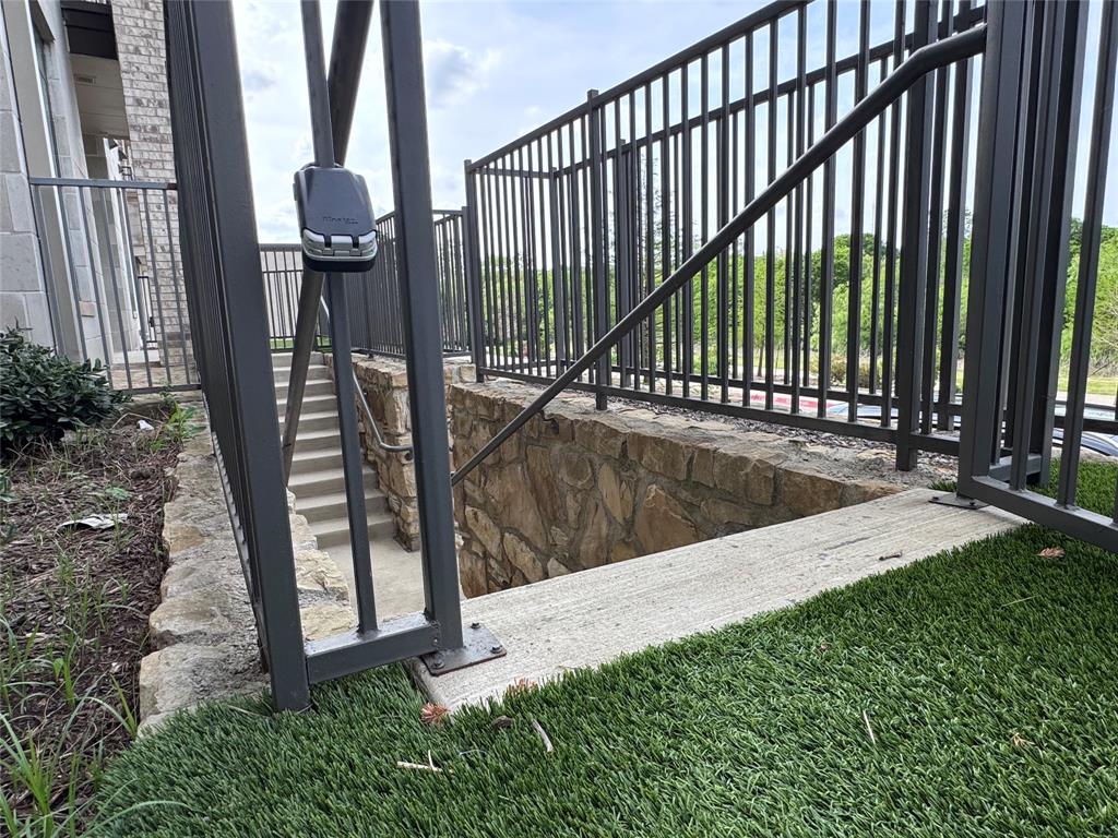 2700 Old Denton Road, Unit 1030 Carrollton, TX 75007 - Photo 28 of 28