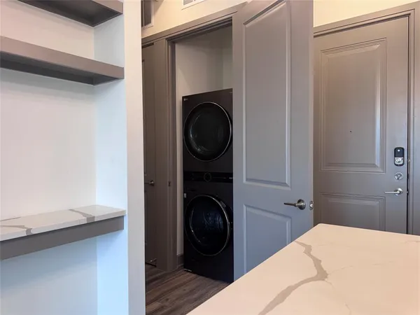 $2,250 | 2700 Old Denton Road, Unit 1030, Carrollton, TX 75007