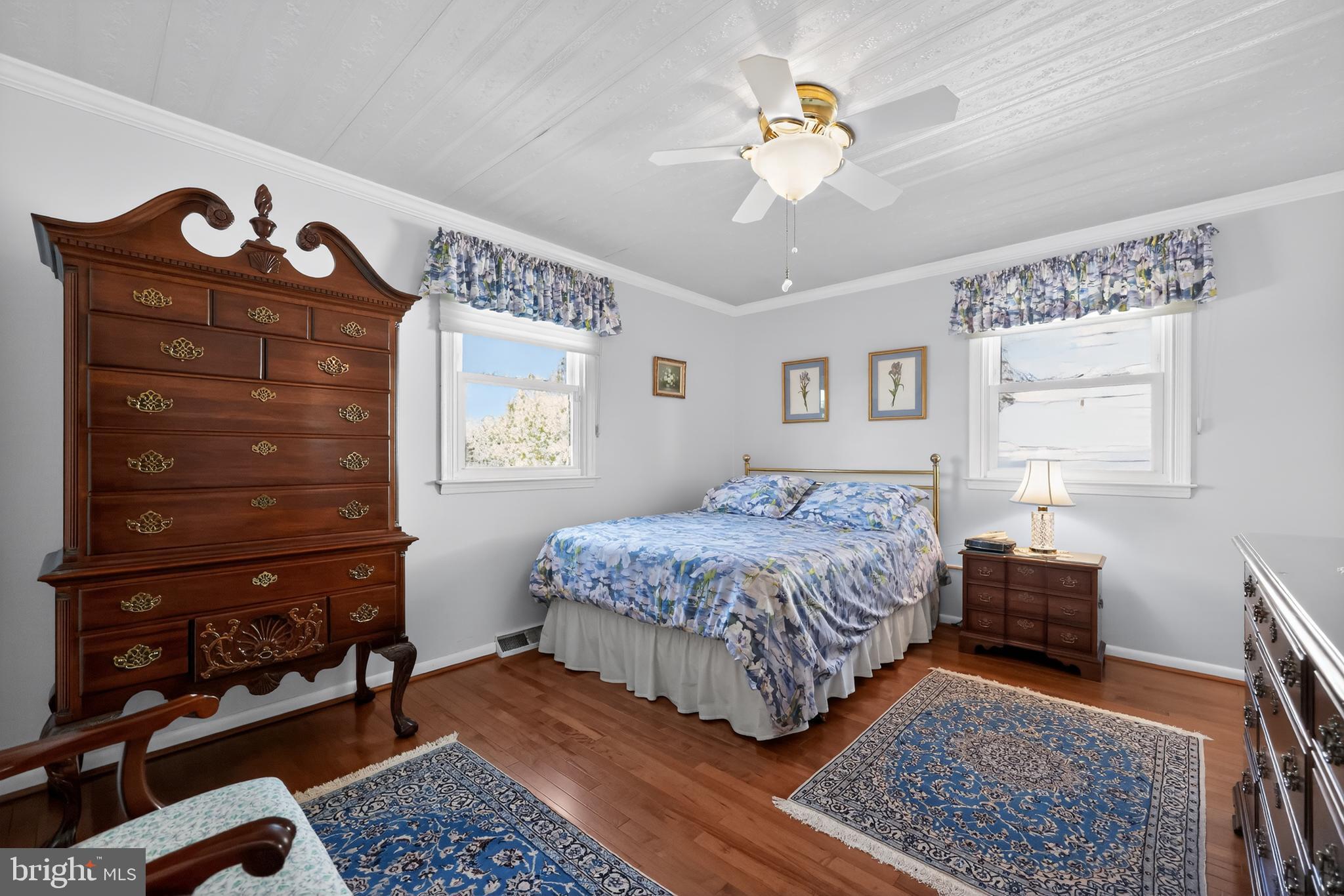 878 Morefield Road Philadelphia, PA 19115 - Photo 19 of 31