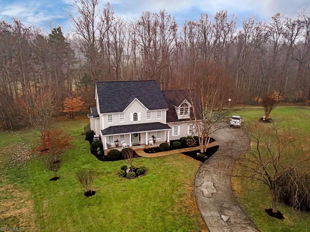 5400 Leytonstone Court Oak Ridge, NC 27310 - Photo 2 of 31