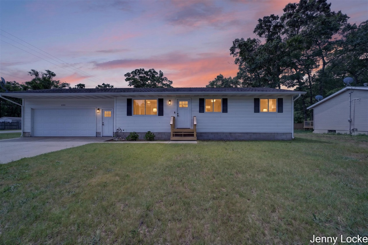 2391 MacArthur Road Muskegon, MI 49442 - Photo 1 of 41