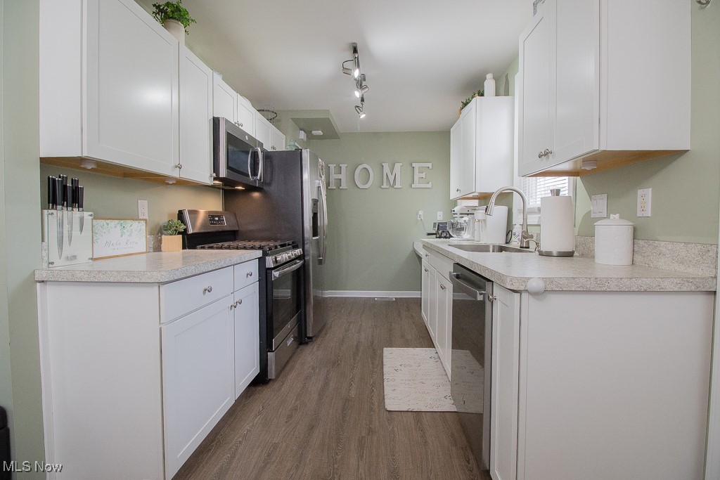 1094 Piermont Road Cleveland, OH 44121 - Photo 21 of 38 Gallery Image 21
