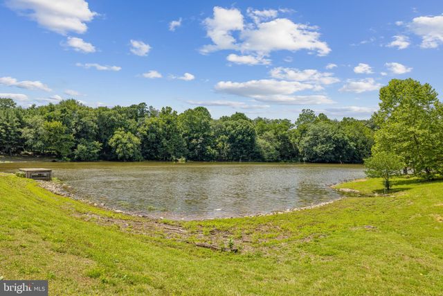 $399,000 | 214 Ridgepoint Place, Unit 21424, Gaithersburg, MD 20878