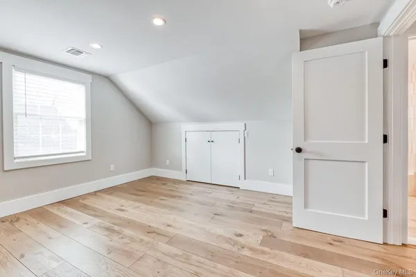 $5,400 | 2327 Volante Place, Westbury, NY 11590