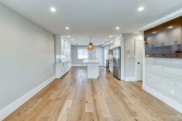 $5,400 | 2327 Volante Place, Westbury, NY 11590