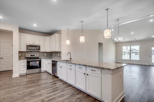 $501,193 | 900 Inlt Kys Street, Murrells Inlet, SC 29576