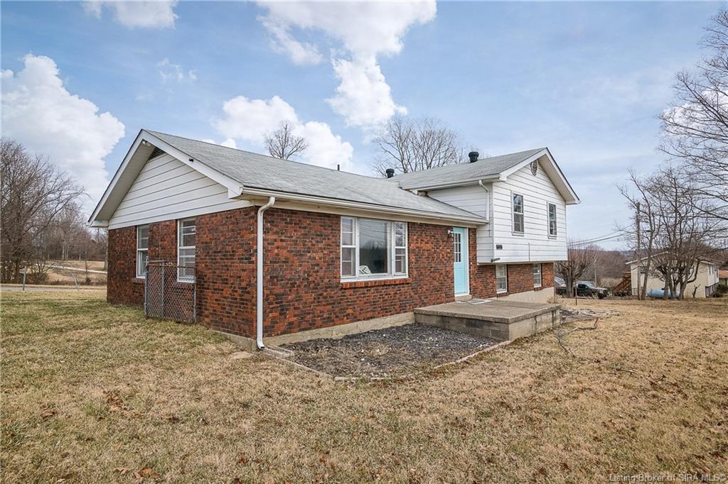 6831 Rita Lane Northeast Georgetown, IN 47122 - Photo 2 of 37 Gallery Image 2