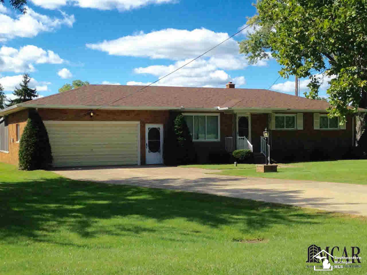 15221 Goutz Road Monroe, MI 48161 - Photo 1 of 10 Gallery Image 1