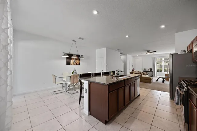 a view of a workspace with furniture