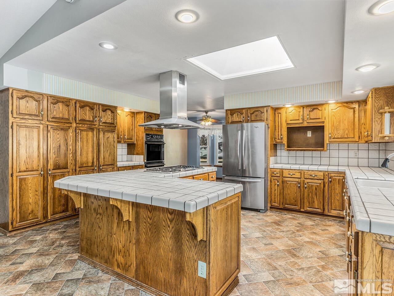 1175 La Guardia Lane Reno, NV 89511 - Photo 9 of 19 Photo 9