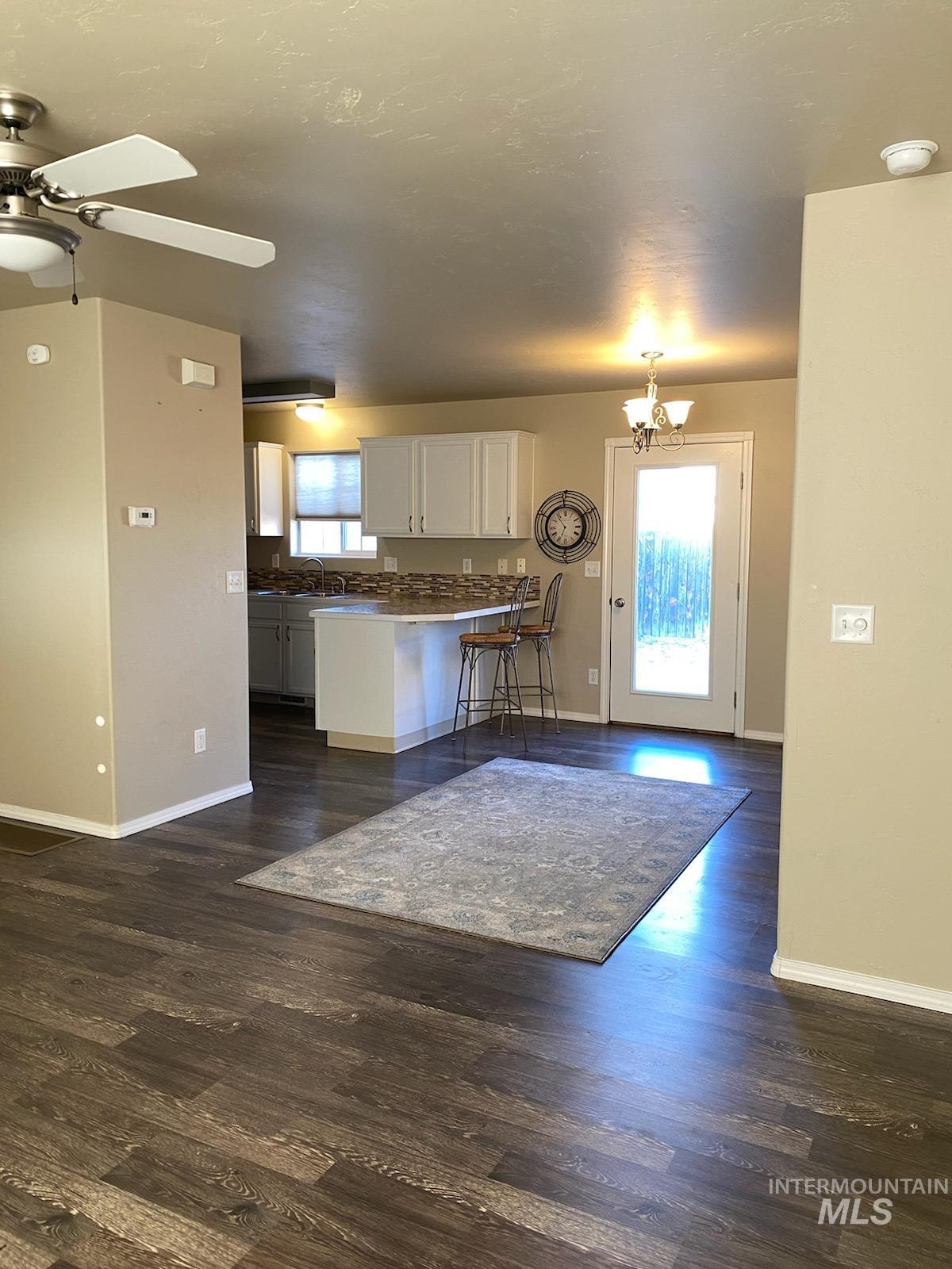 651 Harrison Street Twin Falls, ID 83301 - Photo 5 of 23