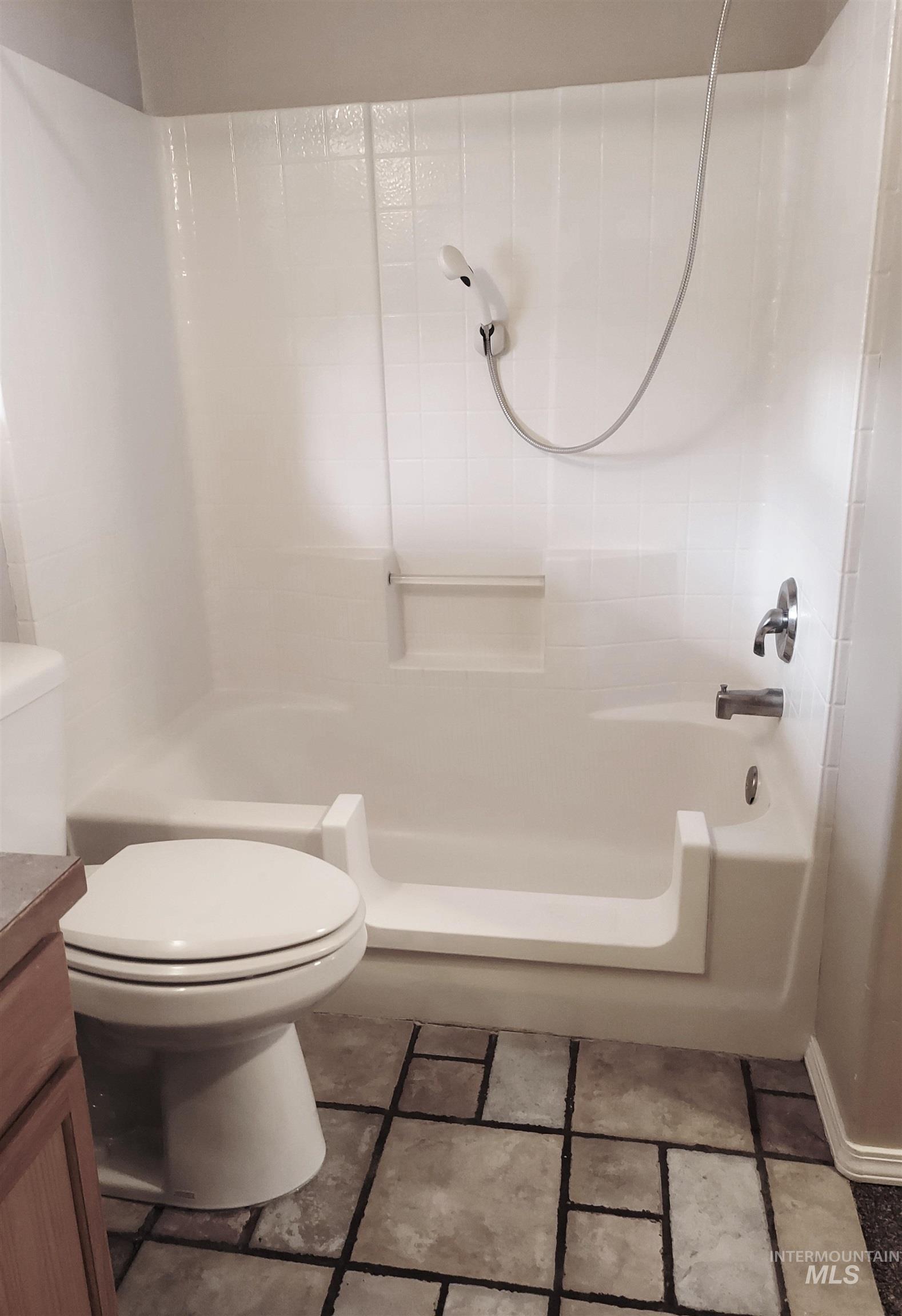 651 Harrison Street Twin Falls, ID 83301 - Photo 9 of 23