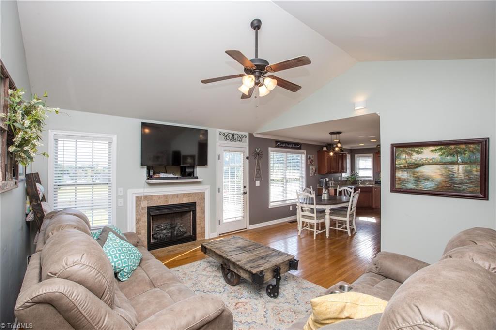 536 Spainhour Road King, NC 27021 - Photo 2 of 21 Gallery Image 2