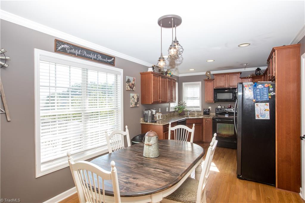 536 Spainhour Road King, NC 27021 - Photo 4 of 21 Gallery Image 4