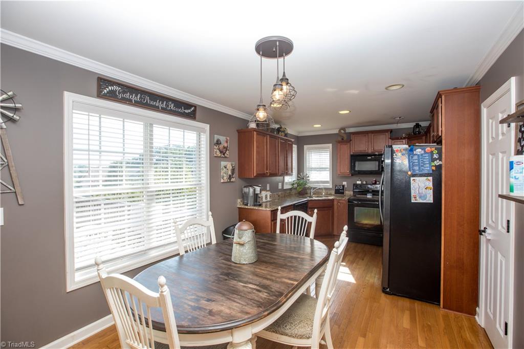 536 Spainhour Road King, NC 27021 - Photo 5 of 21 Gallery Image 5