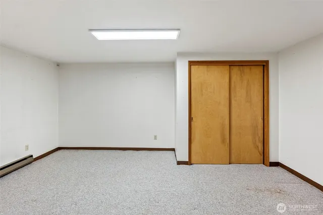 an empty room with closet