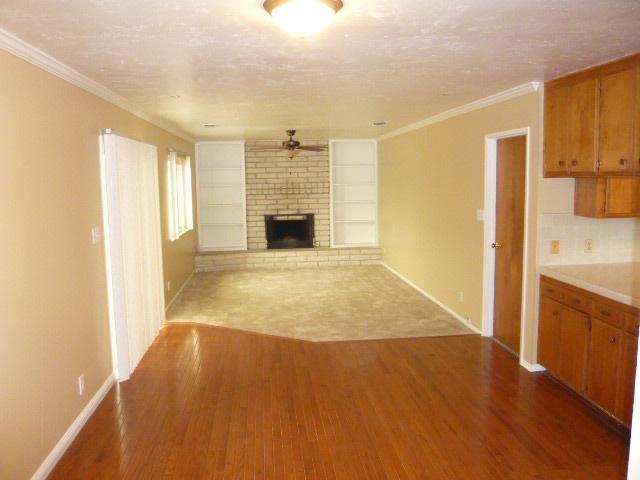 1357 South Cyrier Avenue Reedley, CA 93654 - Photo 3 of 8 Gallery Image 3