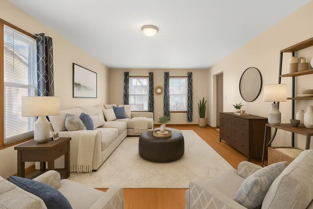 $395,000 | 515 Indian Ridge Trail, Wauconda, IL 60084