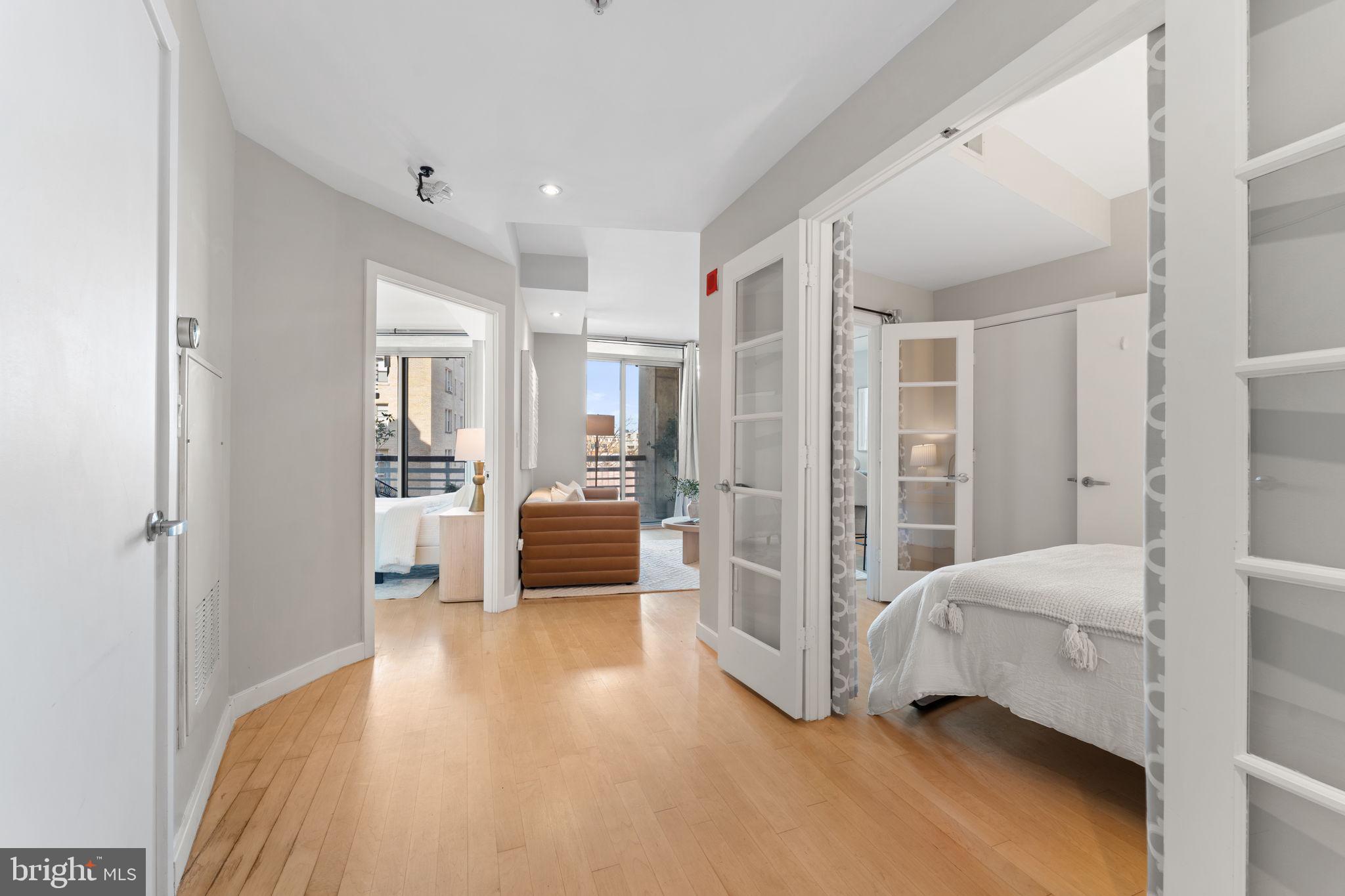 1300 13th Street Northwest, Unit 603 Washington, DC 20005 - Photo 3 of 26 a bathroom with a tub and shower