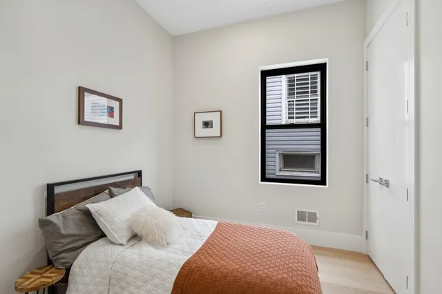 $1,649,000 | 220 Freeman Avenue, Jersey City, NJ 07306