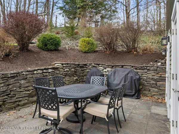 $565,000 | 73 Sands Avenue, Milton, NY 12547