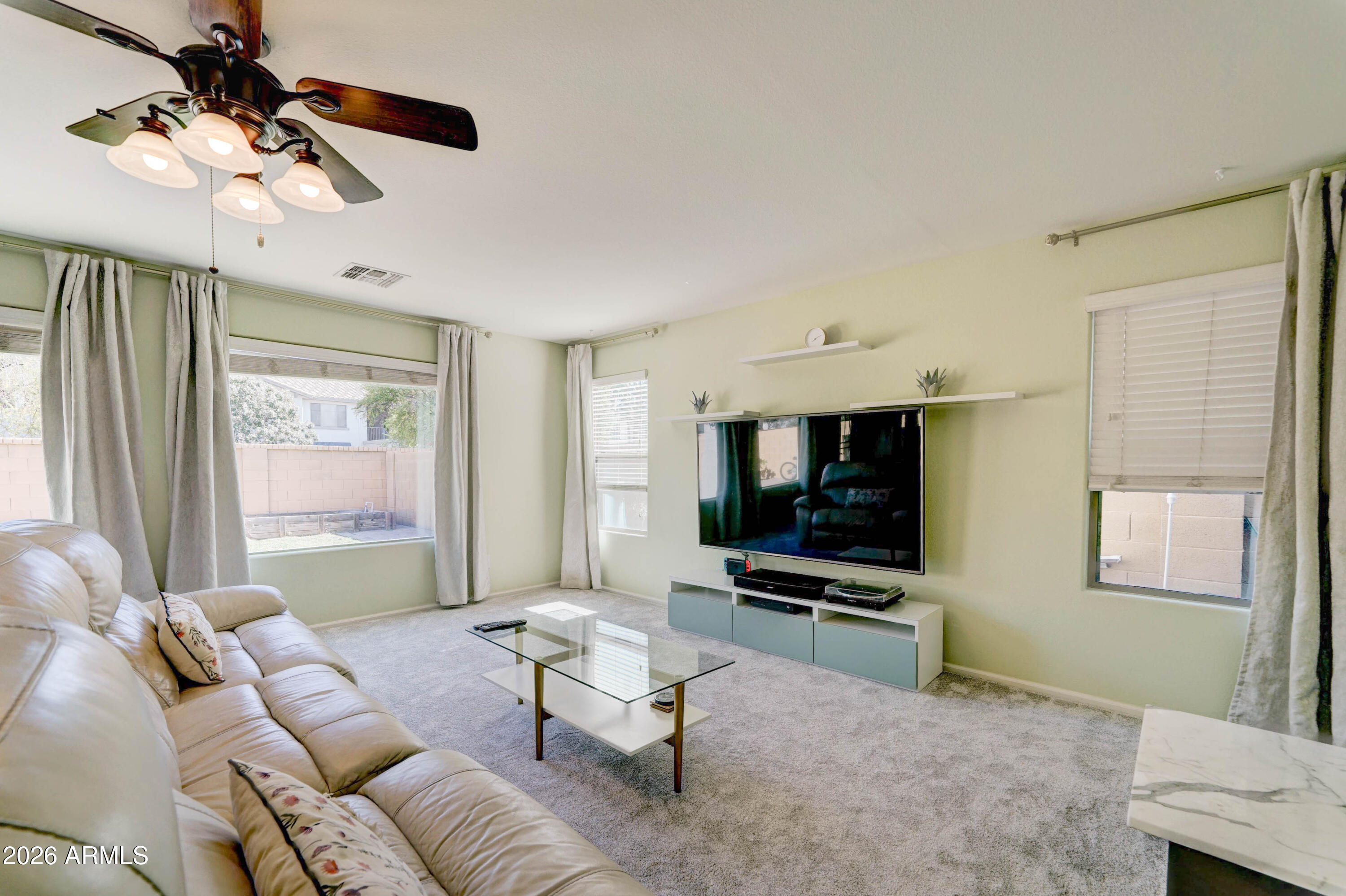 4192 East Bonanza Road Gilbert, AZ 85297 - Photo 11 of 34 4192 E Bonanza Rd-14