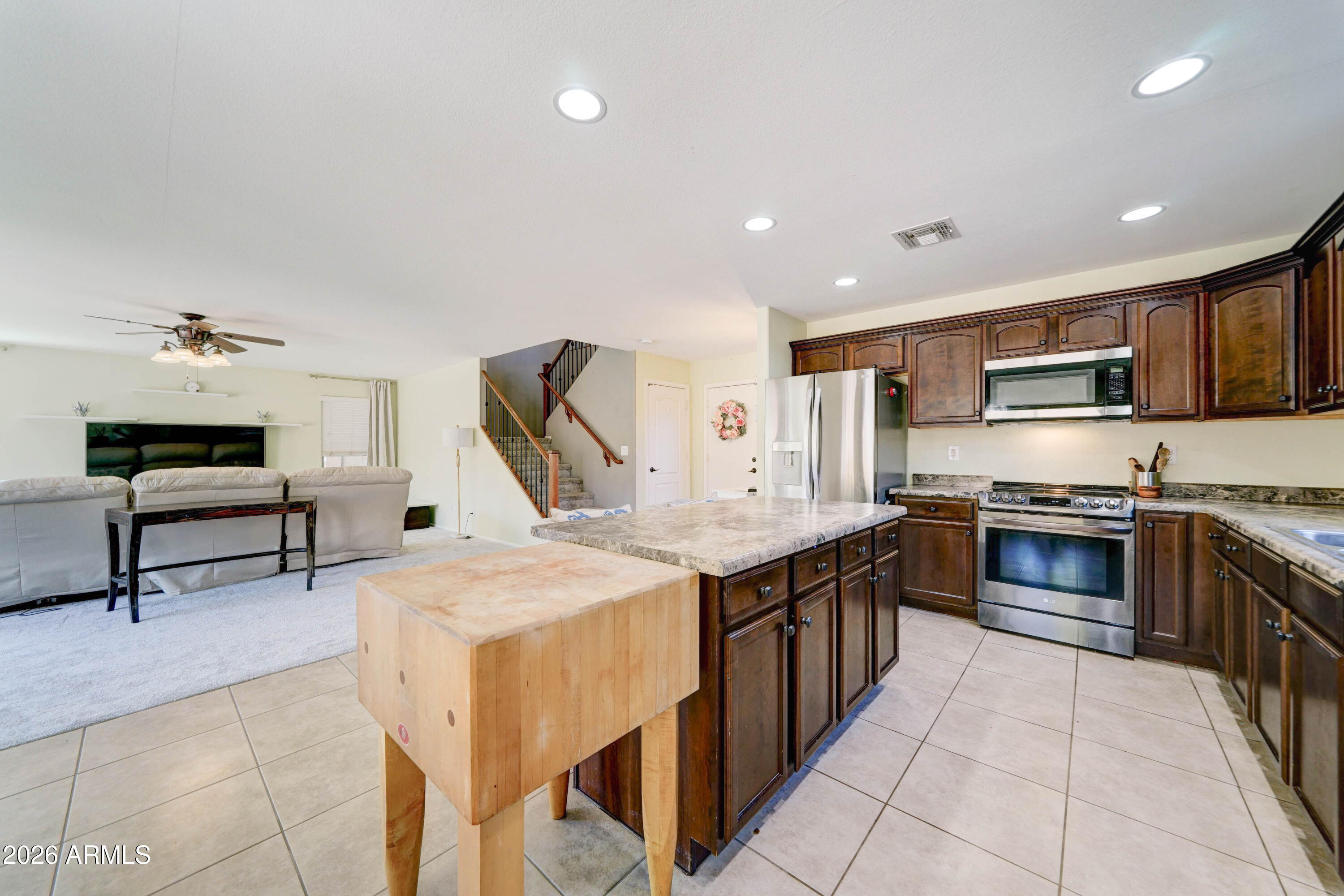 4192 East Bonanza Road Gilbert, AZ 85297 - Photo 6 of 34 4192 E Bonanza Rd-9