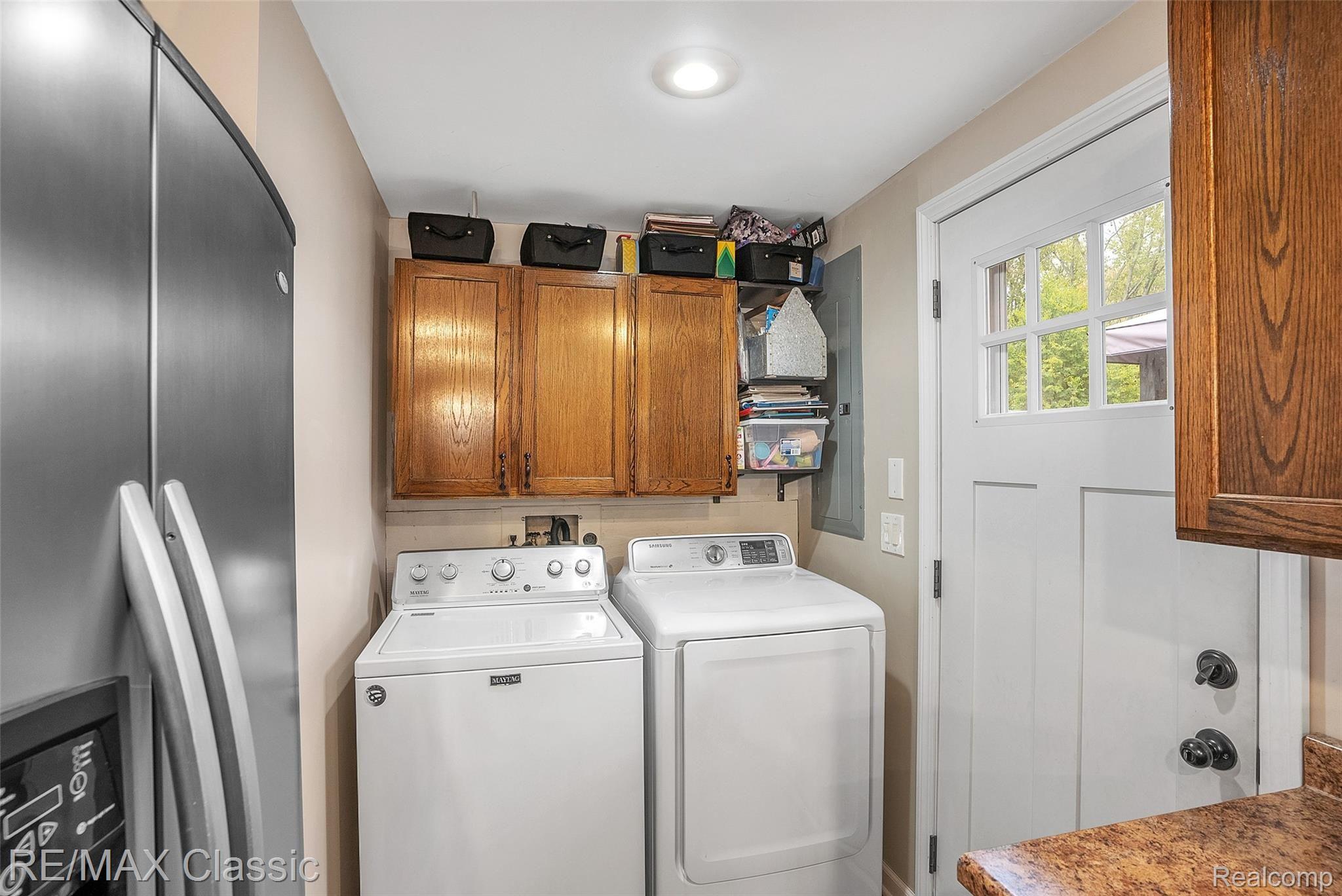647 Snyder Road Highland, MI 48357 - Photo 14 of 25 647-Snyder-Rd-19.jpg