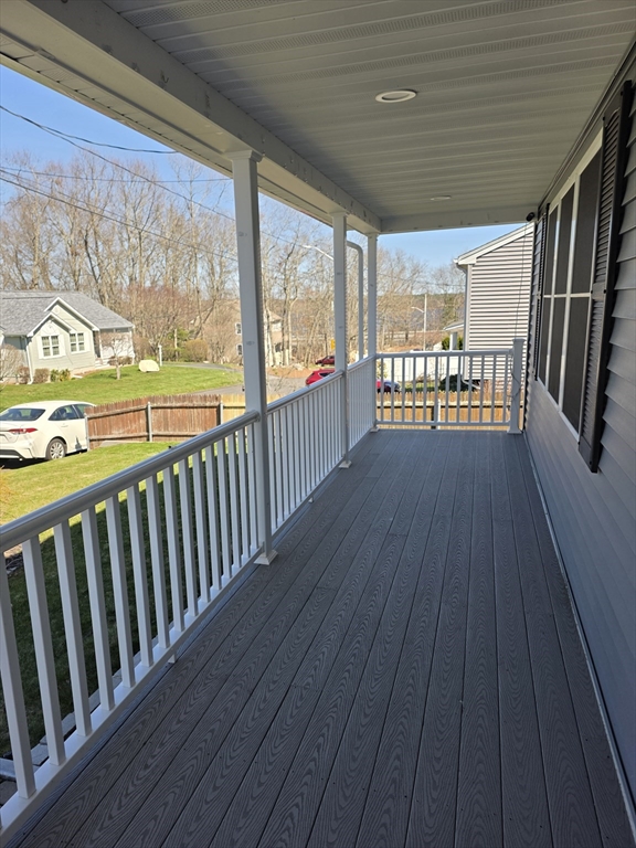 229 Concord Street Fall River, MA 02723 - Photo 4 of 40