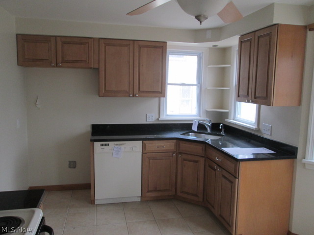 1139 Haselton Road Cleveland Heights, OH 44121 - Photo 2 of 12