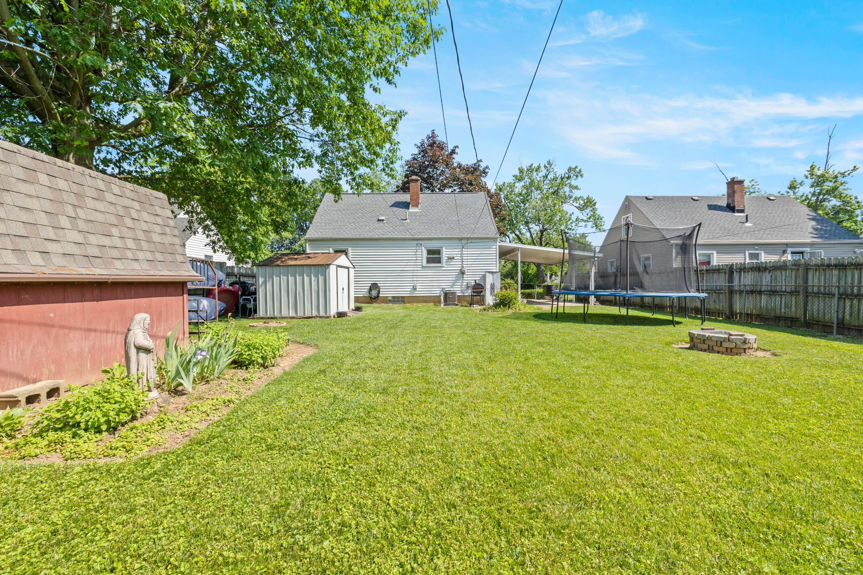 1733 Audrey Road Columbus, OH 43224 - Photo 26 of 32 21_back