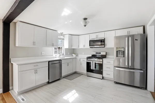 $799,900 | 130 Winslow Cemetery Road, Marshfield, MA 02050