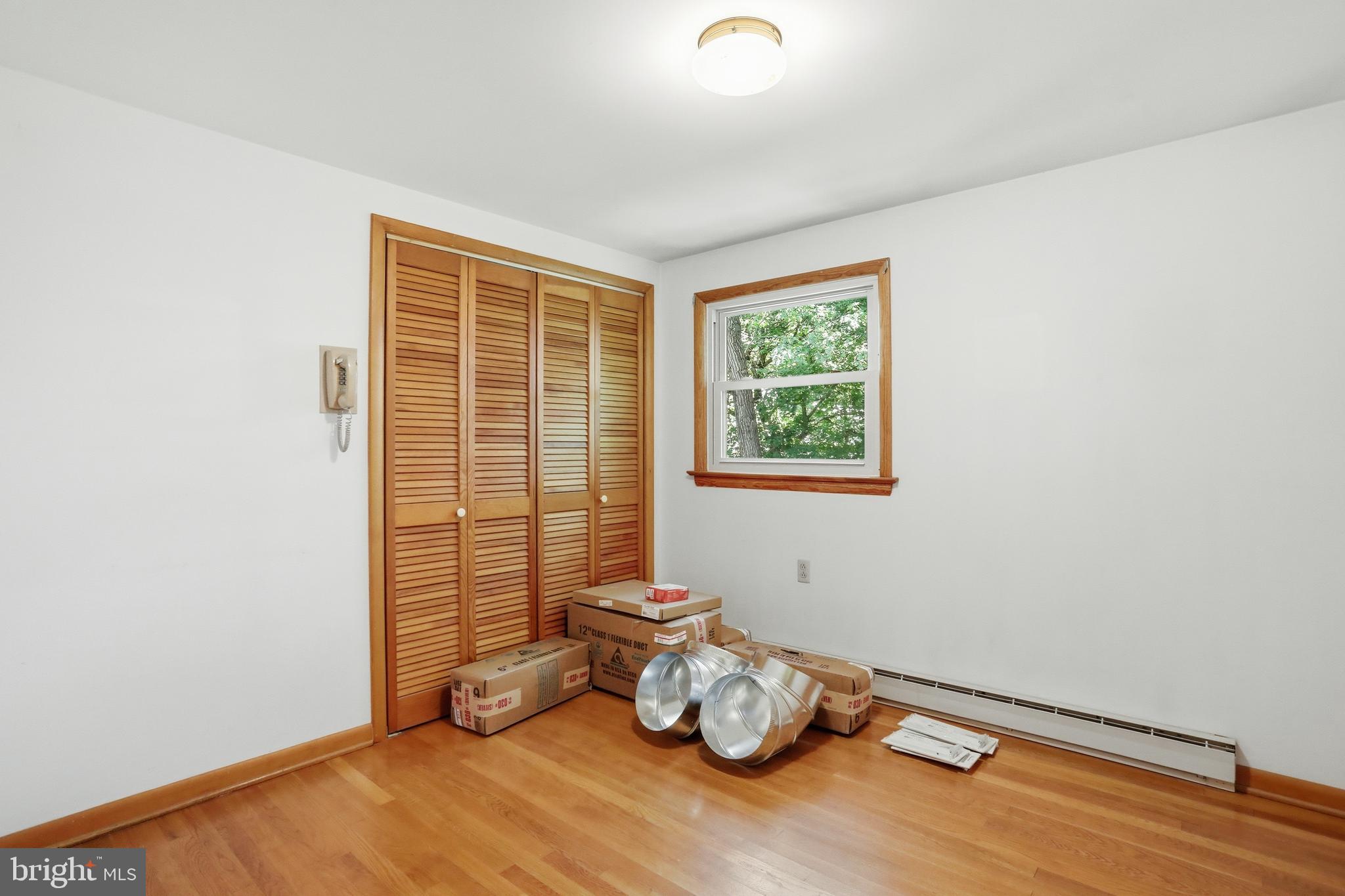 206 Dogwood Road Winchester, VA 22602 - Photo 27 of 39 Bedroom 4
