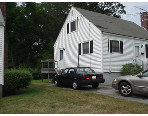9 Manion Road Boston, MA 02136 - Photo 6 of 7 Gallery Image 6