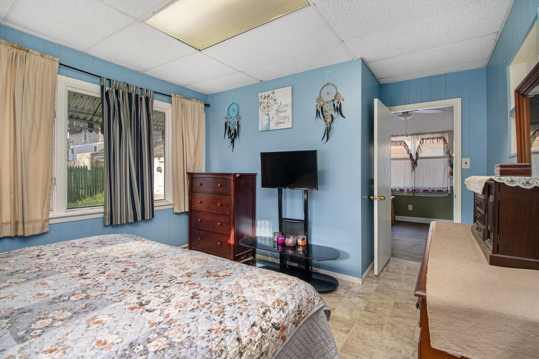 1117 Conant Street Kalamazoo, MI 49007 - Photo 12 of 19 015_file_521